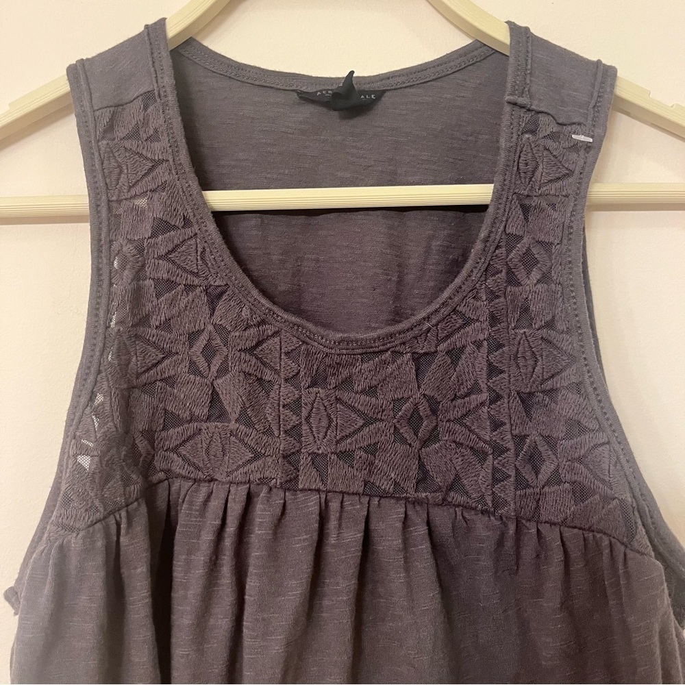 Dark grey Aéropostale embroidered loose tank top women’s medium - Picture 2 of 5